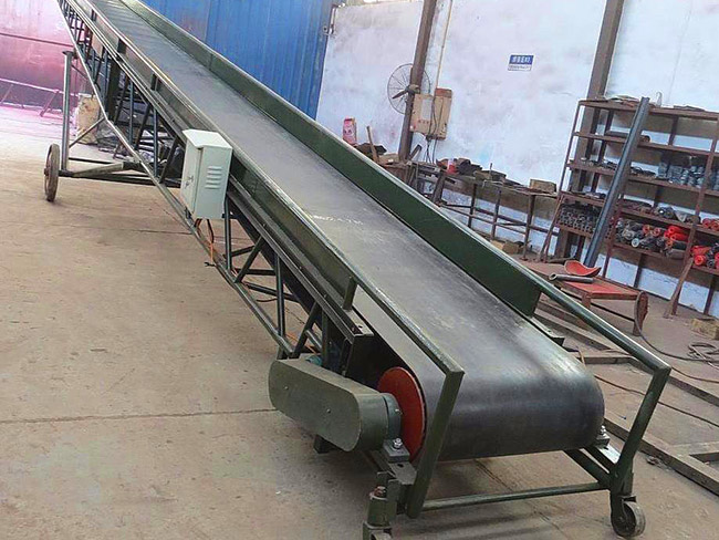 輸送機